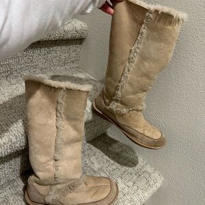 Born Beige Shearling Winter Boots